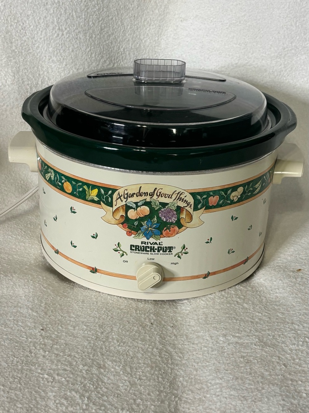 Rival Crock-Pot Slow Cooker in Green & Cream – 'A Garden of Good Things' Design